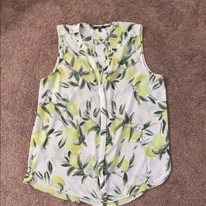 NYDJ Lemon print top sz md